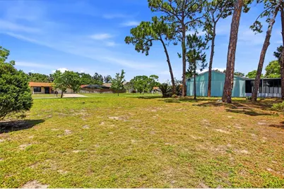 6807 36th Ave Dr W W, Bradenton, FL 34209 - Photo 6