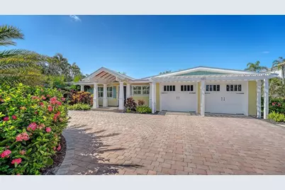 602 Buttonwood Drive, Longboat Key, FL 34228 - Photo 2