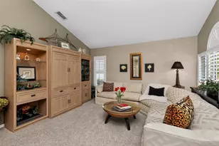 11717 Derbyshire Dr, Tampa, FL 33626 - Photo 6