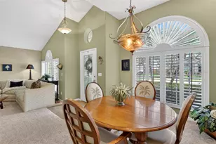 11717 Derbyshire Dr, Tampa, FL 33626 - Photo 12
