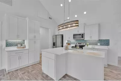 1057 Bayshore Drive, Terra Ceia, FL 34250 - Photo 10