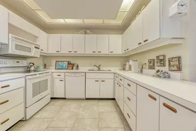 1975 Gulf Of Mexico Drive #G4-401, Longboat Key, FL 34228 - Photo 8