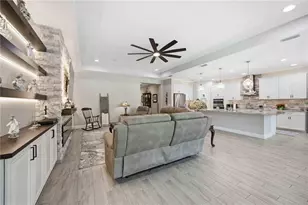 11329 Montserrat Dr, Venice, FL 34293 - Photo 12