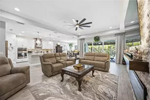 11329 Montserrat Dr, Venice, FL 34293 - Photo 16