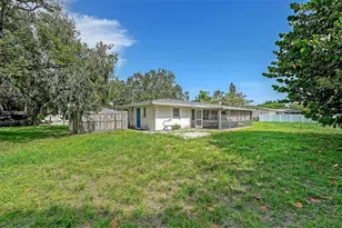 5938 Murdock Ave, Sarasota, FL 34231 - Photo 32