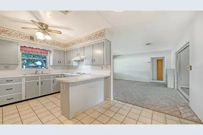 5938 Murdock Avenue, Sarasota, FL 34231 - Photo 12