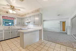 5938 Murdock Ave, Sarasota, FL 34231 - Photo 12