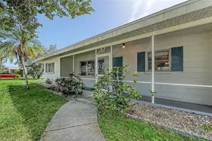 5938 Murdock Ave, Sarasota, FL 34231 - Photo 4