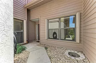 3946 Wilshire Cir E, Sarasota, FL 34238 - Photo 4