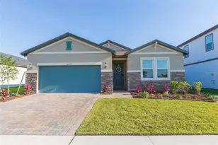 34338 Wynthorne Pl, Wesley Chapel, FL 33545 - Photo 1