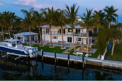 6448 Hollywood Boulevard, Sarasota, FL 34231 - Photo 16
