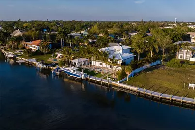 6448 Hollywood Boulevard, Sarasota, FL 34231 - Photo 20