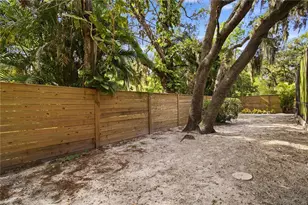 3629 Egerton Cir, Sarasota, FL 34233 - Photo 44