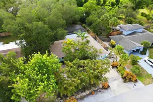3629 Egerton Cir, Sarasota, FL 34233 - Photo 46