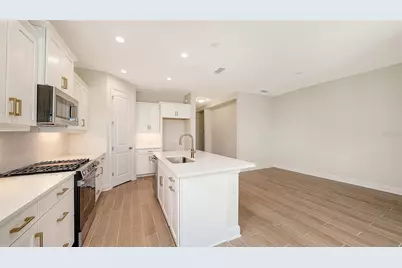 9866 Crystal Isles Circle, Sarasota, FL 34241 - Photo 12