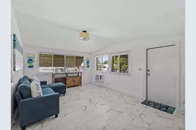 110 Verona Street N, Nokomis, FL 34275 - Photo 14