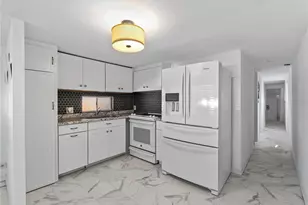 110 Verona St N, Nokomis, FL 34275 - Photo 10