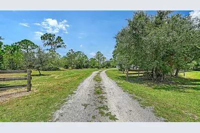 1408 Oak Hammock Road, Sarasota, FL 34240 - Photo 36