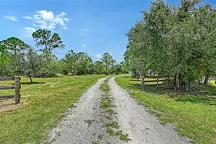 1408 Oak Hammock Rd, Sarasota, FL 34240 - Photo 36