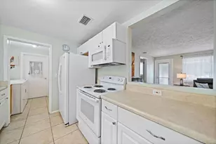 2120 La Salle St, Sarasota, FL 34231 - Photo 14