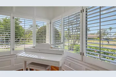 7715 Westmoreland Drive, Sarasota, FL 34243 - Photo 28