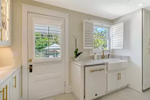 7715 Westmoreland Dr, Sarasota, FL 34243 - Photo 22