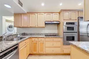 1715 Pelican Cove Rd, Sarasota, FL 34231 - Photo 8