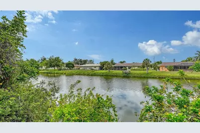 515 Rousseau Drive, Nokomis, FL 34275 - Photo 32
