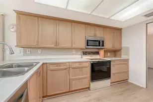 515 Rousseau Dr, Nokomis, FL 34275 - Photo 14