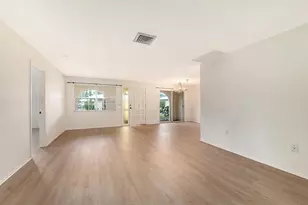 515 Rousseau Dr, Nokomis, FL 34275 - Photo 8