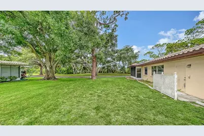 515 Rousseau Drive, Nokomis, FL 34275 - Photo 34