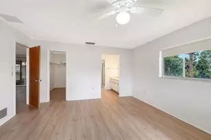 515 Rousseau Dr, Nokomis, FL 34275 - Photo 20