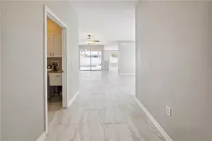 1113 Cane Mill Ln, Bradenton, FL 34212 - Photo 4