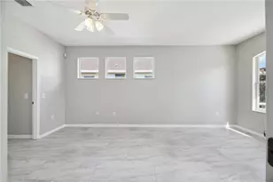 1113 Cane Mill Ln, Bradenton, FL 34212 - Photo 16