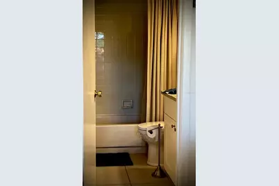 4606 Weybridge #26, Sarasota, FL 34235 - Photo 6