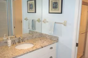 4606 Weybridge, Sarasota, FL 34235 - Photo 8