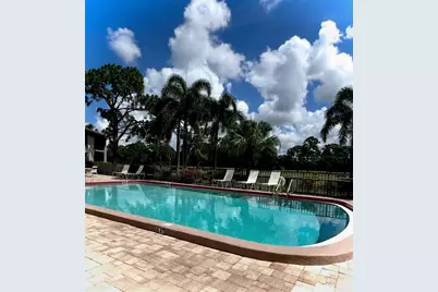 4606 Weybridge #26, Sarasota, FL 34235 - Photo 20