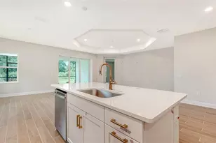 9940 Crystal Isles Cir, Sarasota, FL 34241 - Photo 16