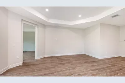 9940 Crystal Isles Circle, Sarasota, FL 34241 - Photo 18