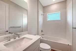 9940 Crystal Isles Cir, Sarasota, FL 34241 - Photo 38