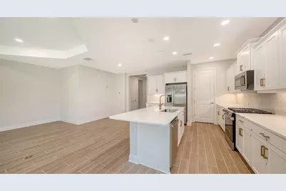 9940 Crystal Isles Circle, Sarasota, FL 34241 - Photo 14