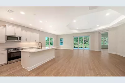 9940 Crystal Isles Circle, Sarasota, FL 34241 - Photo 8