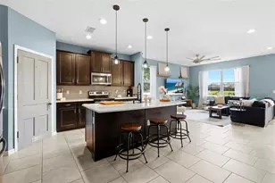 7832 Birdie Bend Way, Sarasota, FL 34241 - Photo 4