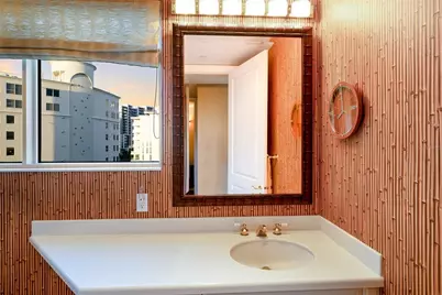 136 Golden Gate Point #602, Sarasota, FL 34236 - Photo 34