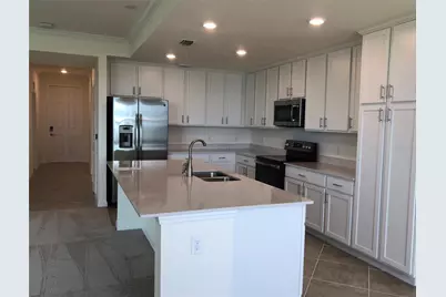 1010 Tidewater Shores Loop #206, Bradenton, FL 34208 - Photo 2