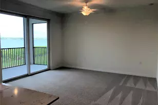 1010 Tidewater Shores Loop, Bradenton, FL 34208 - Photo 4