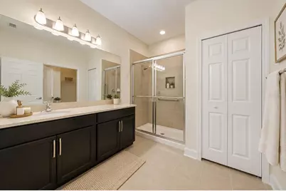 8418 Nandina Drive, Sarasota, FL 34240 - Photo 38