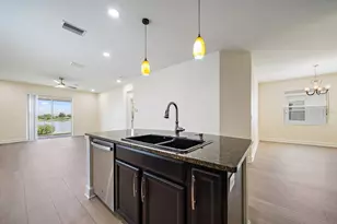 8418 Nandina Dr, Sarasota, FL 34240 - Photo 30