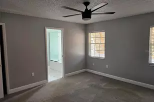 3625 57th Ave Dr W, Bradenton, FL 34210 - Photo 14