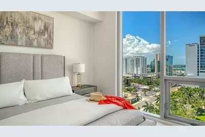301 Quay Commons #1007, Sarasota, FL 34236 - Photo 20